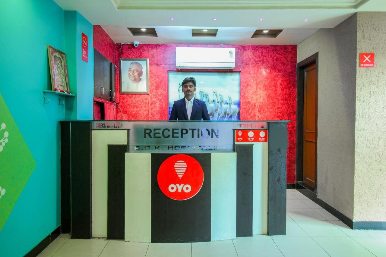 Hotel Sadbhav アーメダバード エクステリア 写真