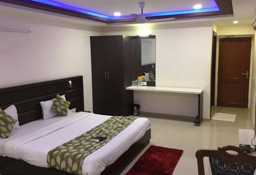 Hotel Sadbhav アーメダバード エクステリア 写真