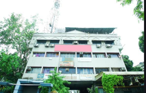 Hotel Sadbhav アーメダバード エクステリア 写真